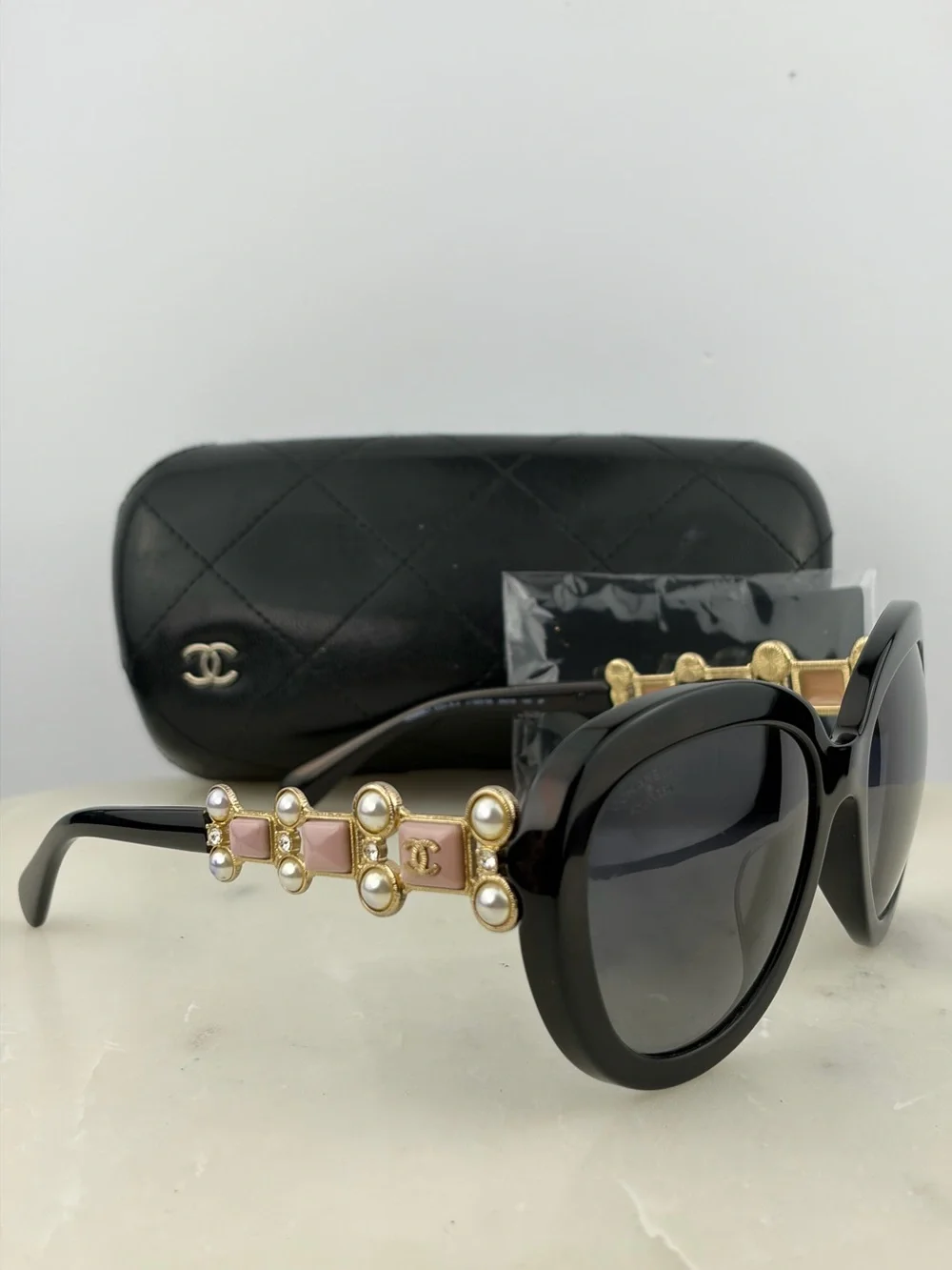 NWOT Vintage Chanel ‘Bijou’ Pearl Polarized Sunglasses ~ 5334-B-A